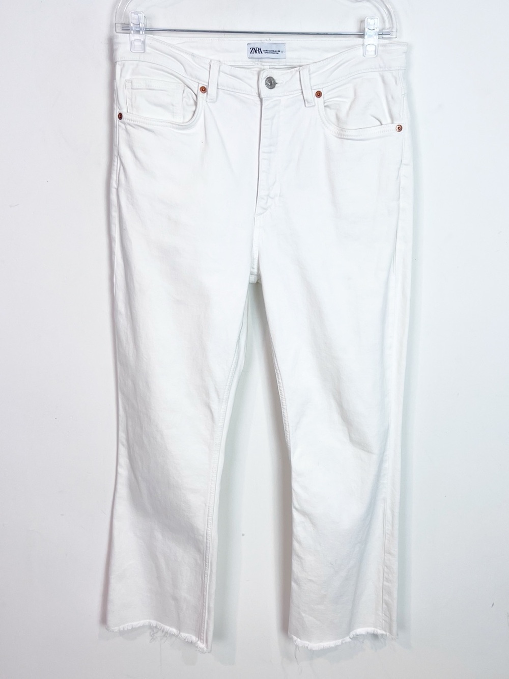 ZARA WHITE STRAIGHT FRAY HEM JEANS ZIP FLY WOMENS SZ 10
